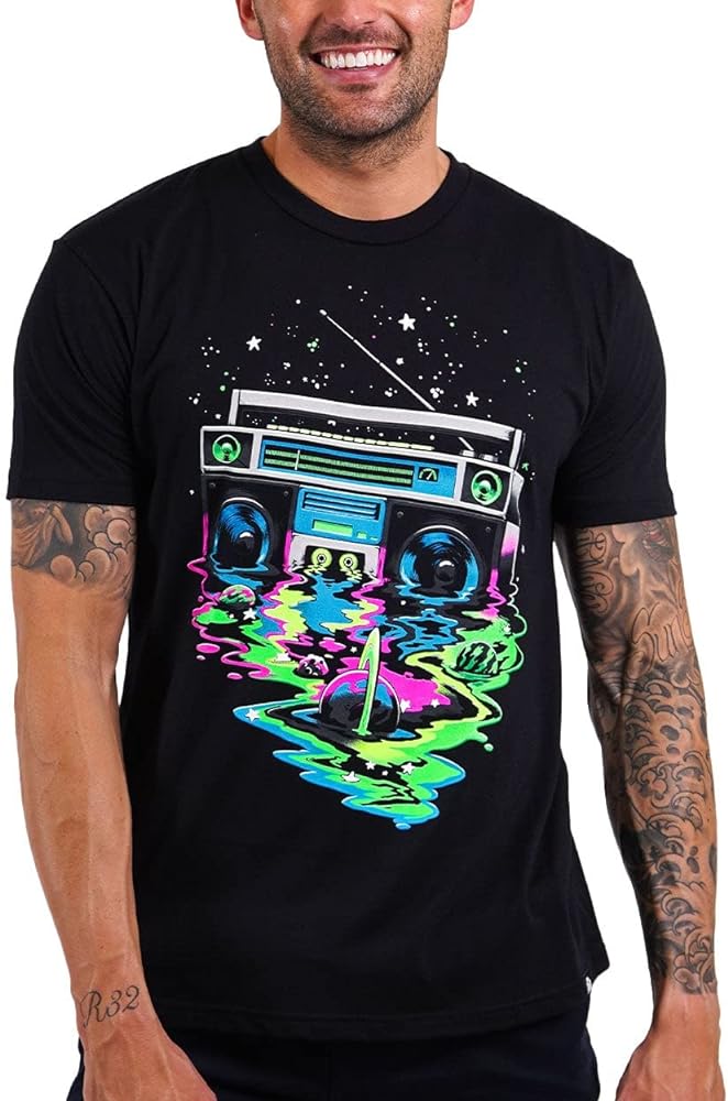 INTO THE AM Cool Graphic T-Shirts for Men S - 4XL Premium Quality Unique Art Tees UFO Space