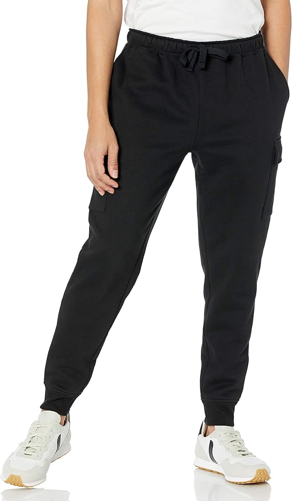 Amazon Essentials Men's Cargo Fleece Jogger Sweatpant