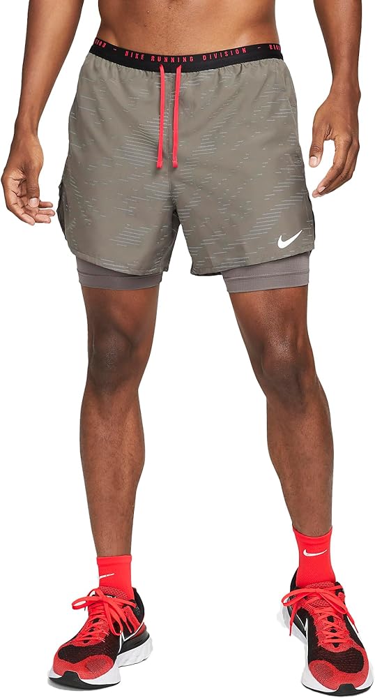 Nike Dri-FIT Run Division Flex Stride Men's 2-in-1 5" Running Shorts (US, Alpha, X-Large, Regular, Regular, Cave Stone/Black)